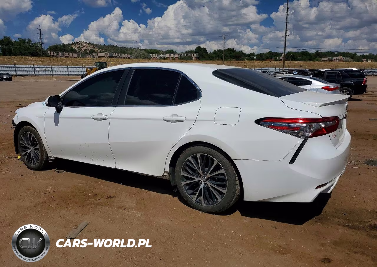 2018 Toyota Camry Se VIN:4T1B11HK6JU646599 - 2