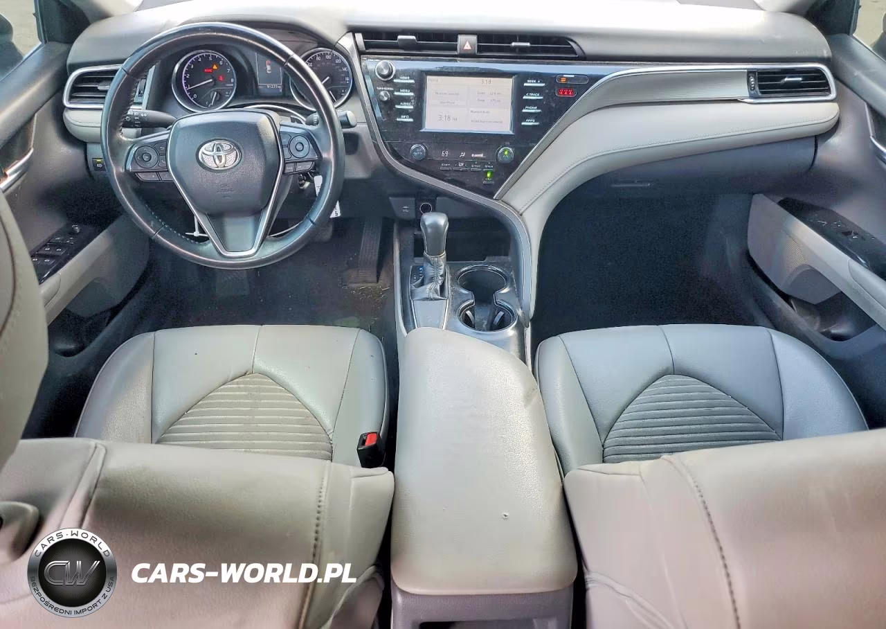 2018 Toyota Camry Se VIN:4T1B11HK6JU646599 - 8