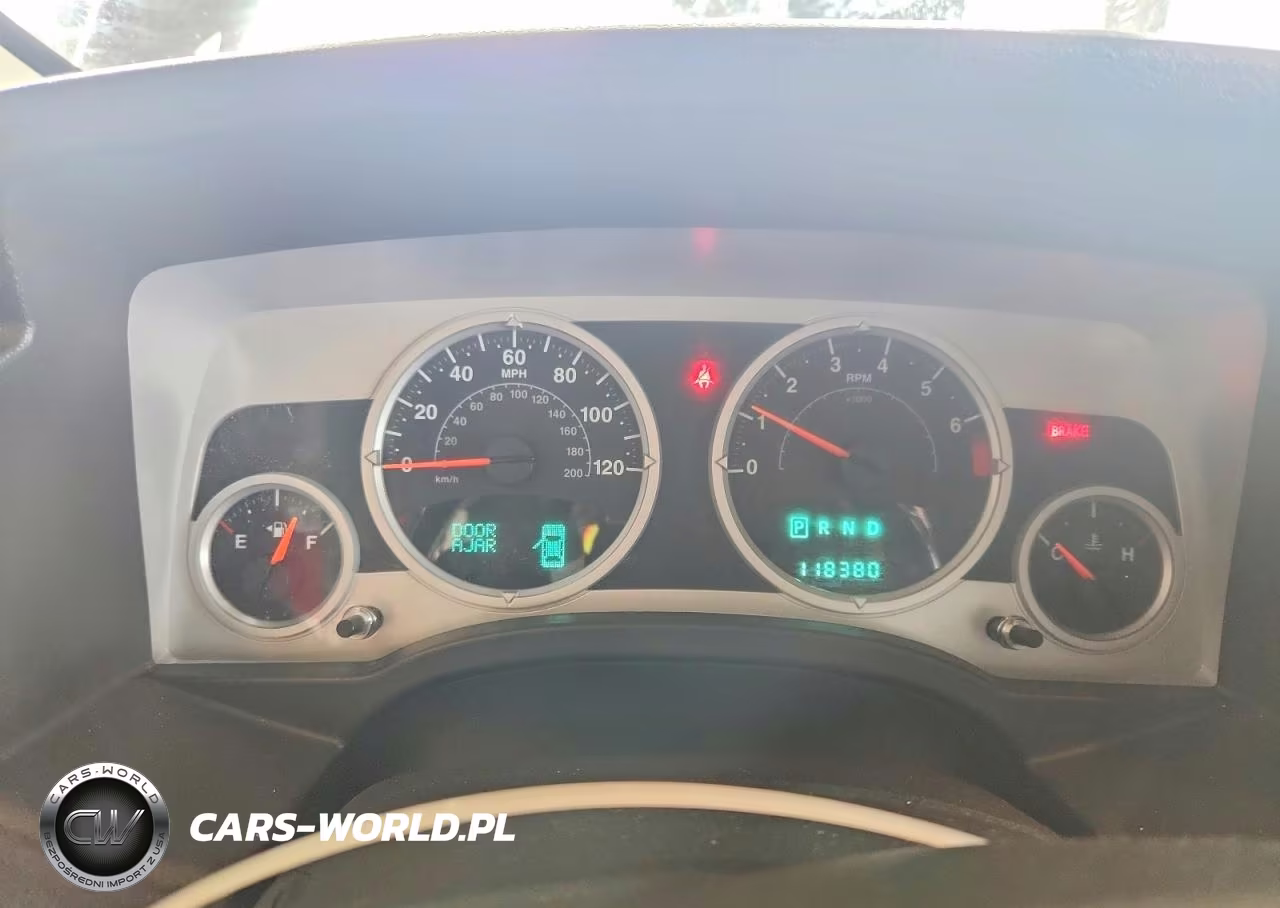 2008 Jeep Patriot Limited VIN:1J8FF48W48D541302 - 9