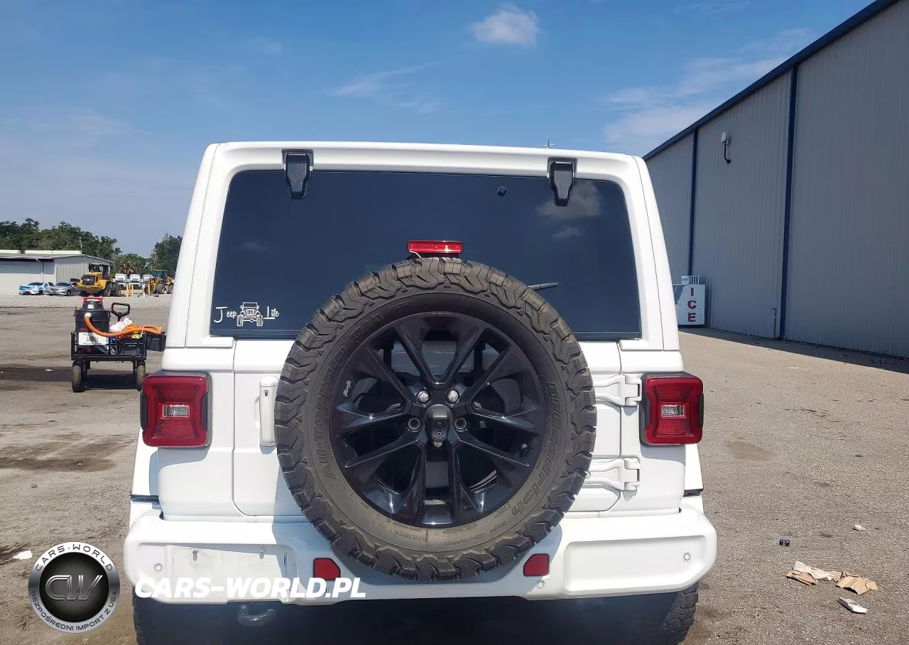 2021 Jeep Wrangler Unlimited High Altitude 4X4 VIN:1C4HJXENXMW528712 - 6