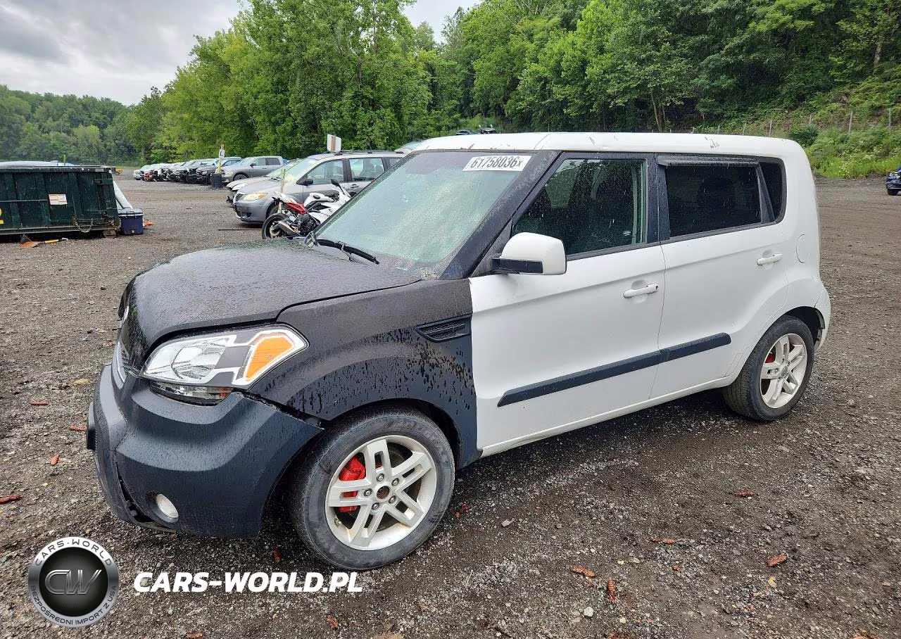 2011 Kia Soul +