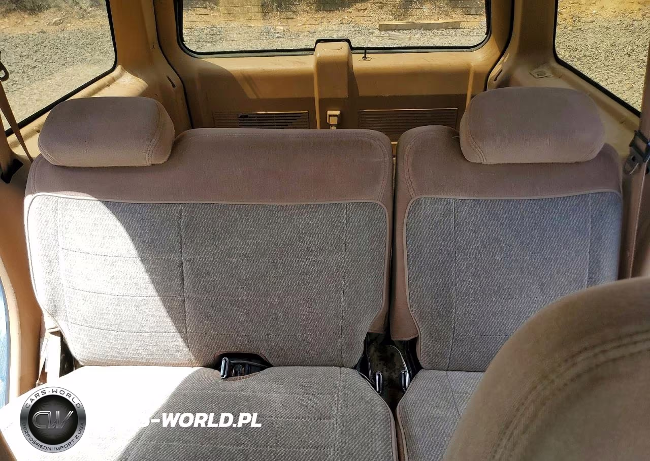 1996 Ford Explorer VIN:1FMDU34X4TZA89226 - 10