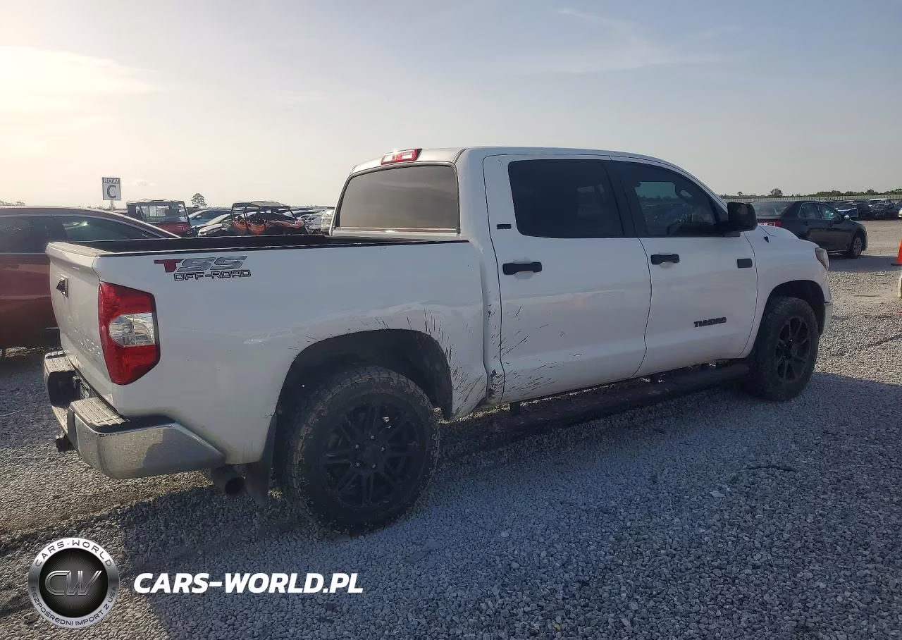 2018 Toyota Tundra Crewmax Sr5 VIN:5TFEY5F17JX232566 - 3