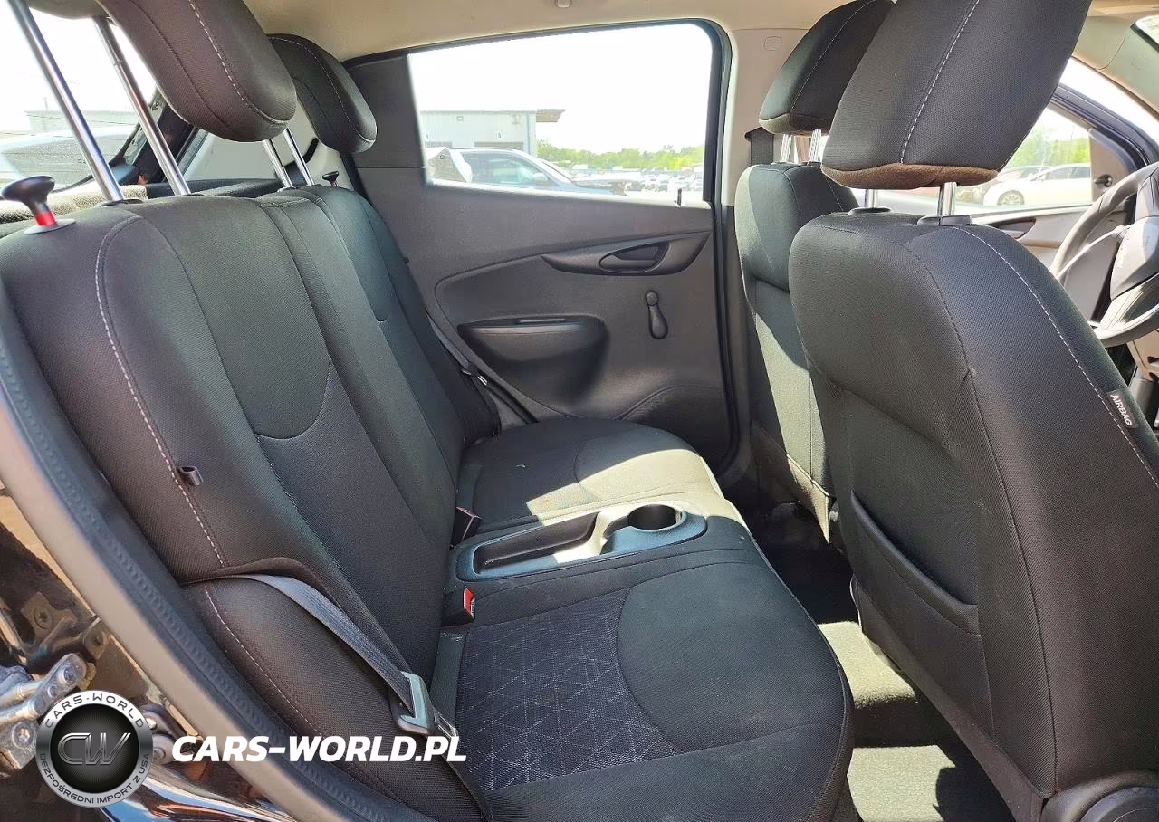 2020 Chevrolet Spark Ls VIN:KL8CB6SA4LC460225 - 10