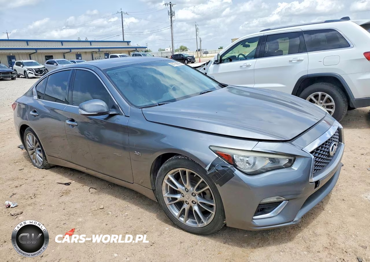 2018 Infiniti Q50 3.0T Luxe VIN:JN1EV7AP3JM357844 - 4
