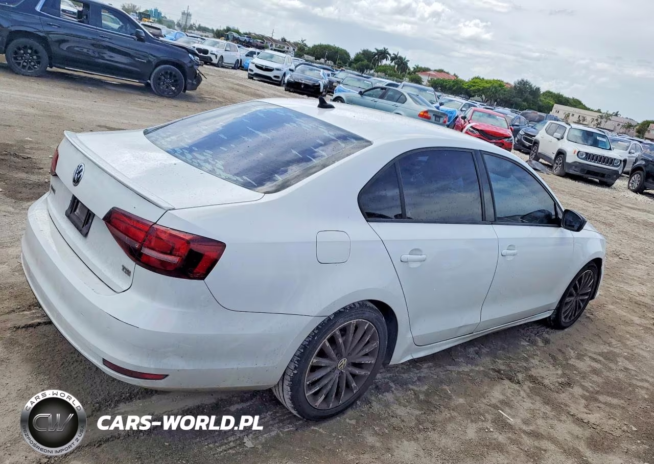 2016 Volkswagen Jetta VIN:3VWD17AJ8GM287333 - 3