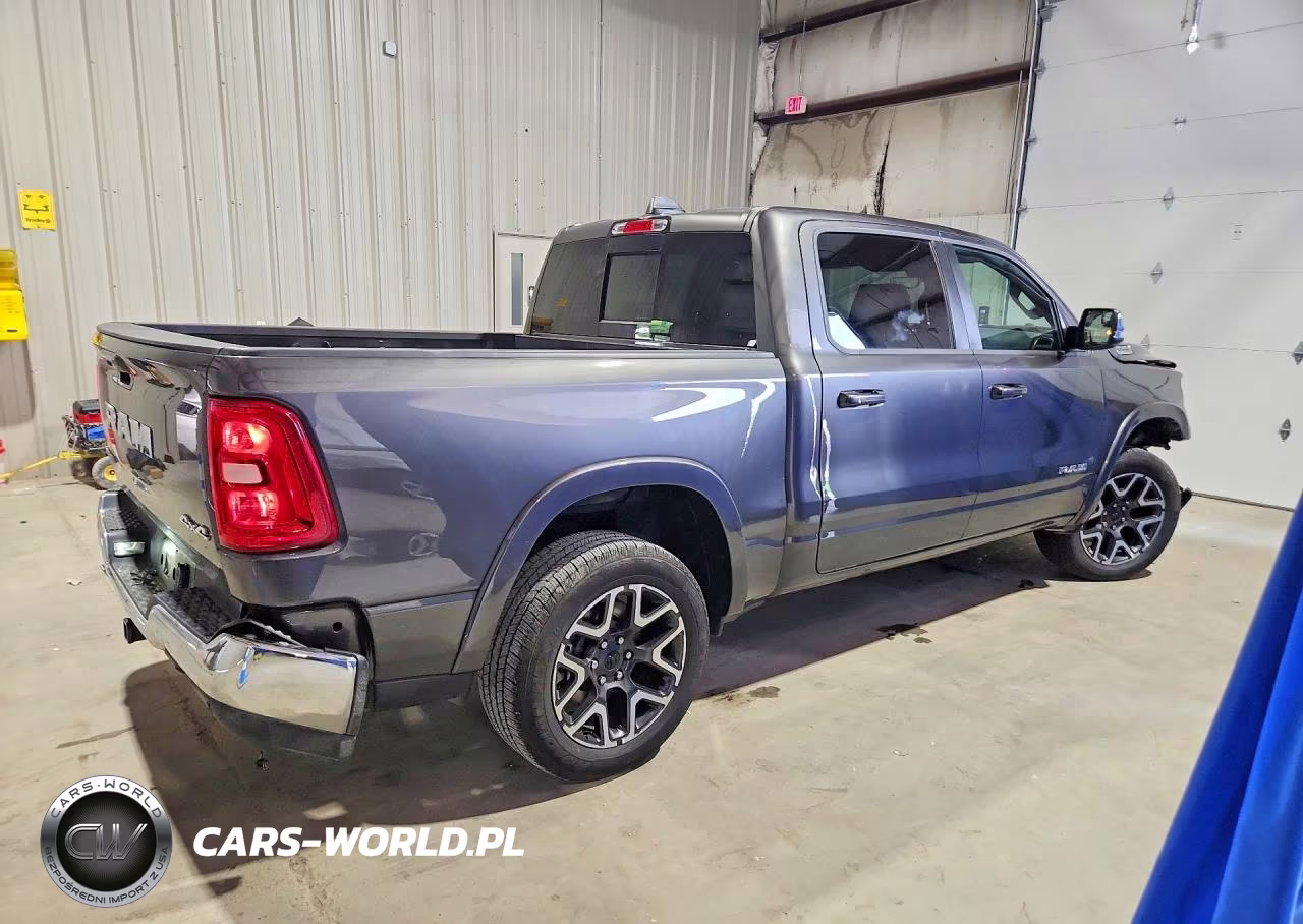 2026 Ram 1500 Laramie VIN:1C6SRFJP3TN316455 - 3