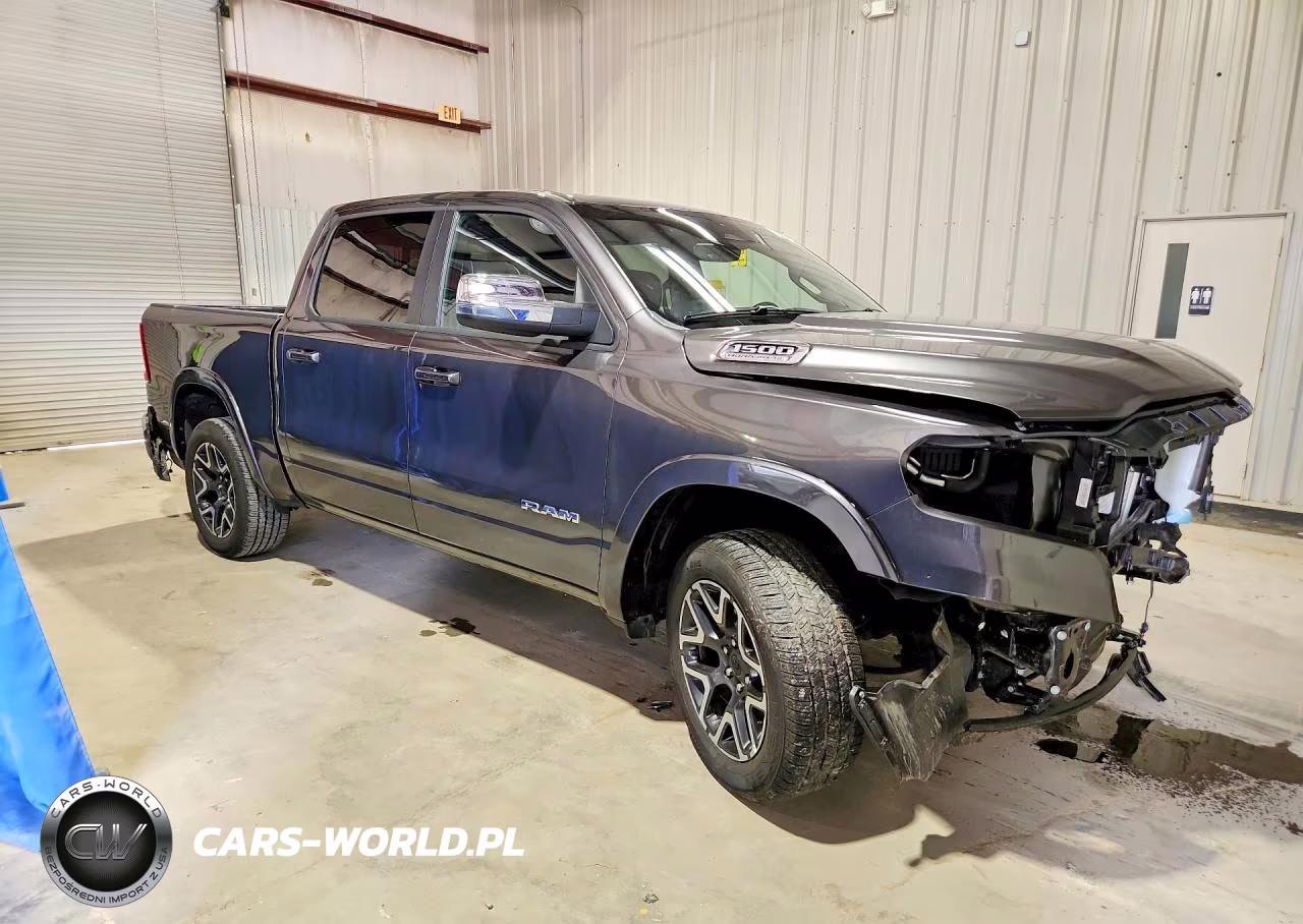 2026 Ram 1500 Laramie VIN:1C6SRFJP3TN316455 - 4