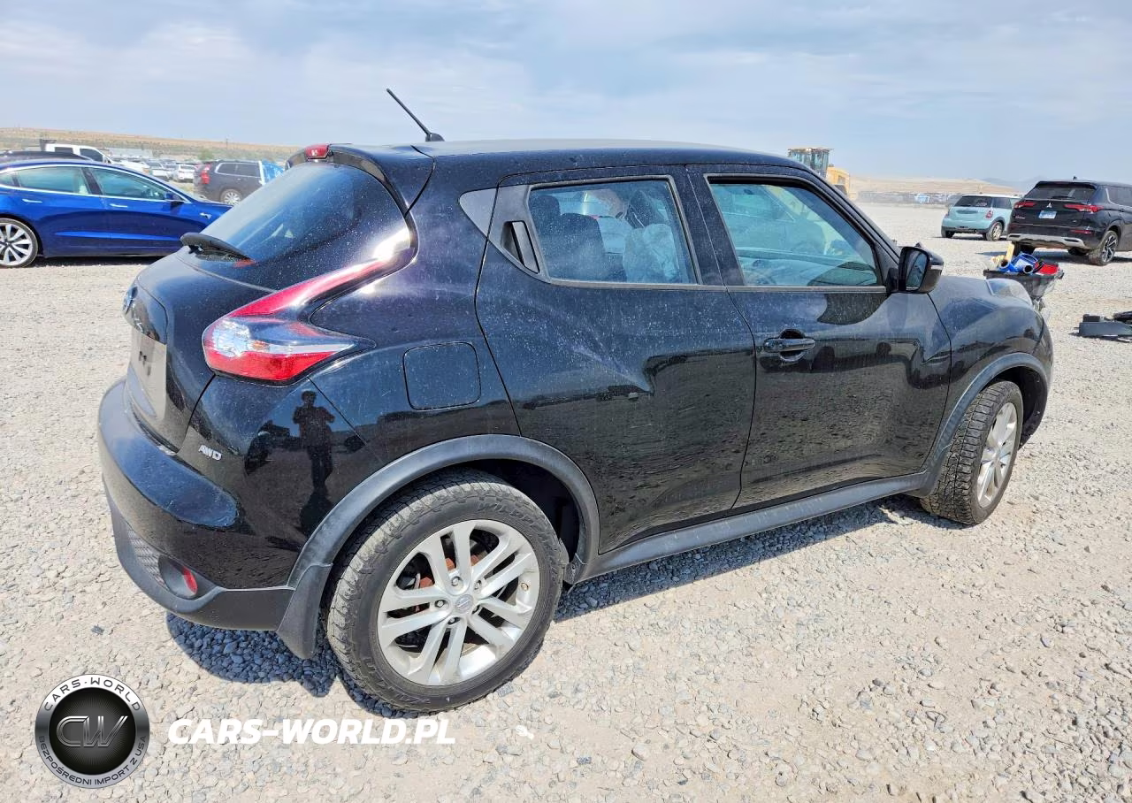 2015 Nissan Juke S VIN:JN8AF5MV9FT562982 - 3