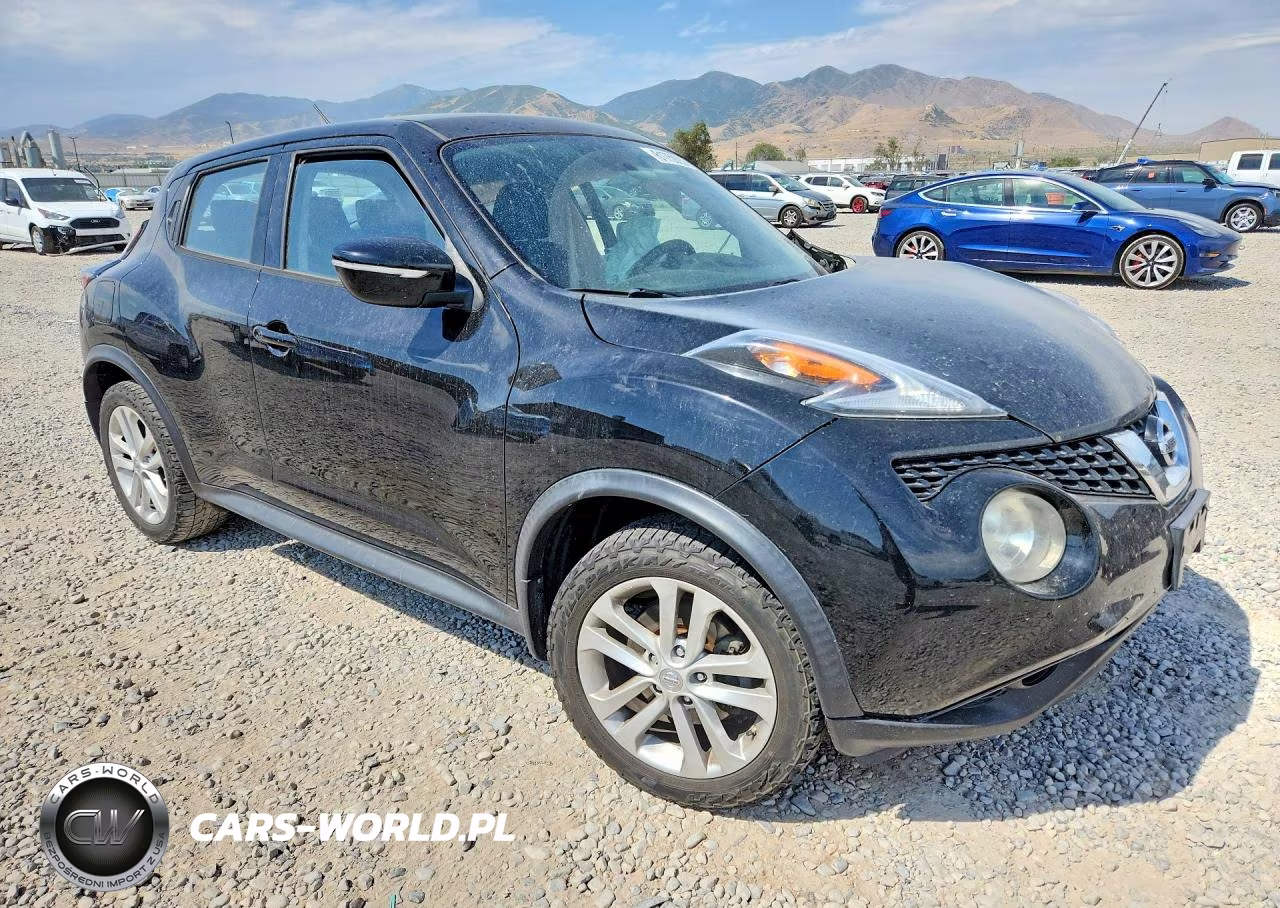 2015 Nissan Juke S VIN:JN8AF5MV9FT562982 - 4
