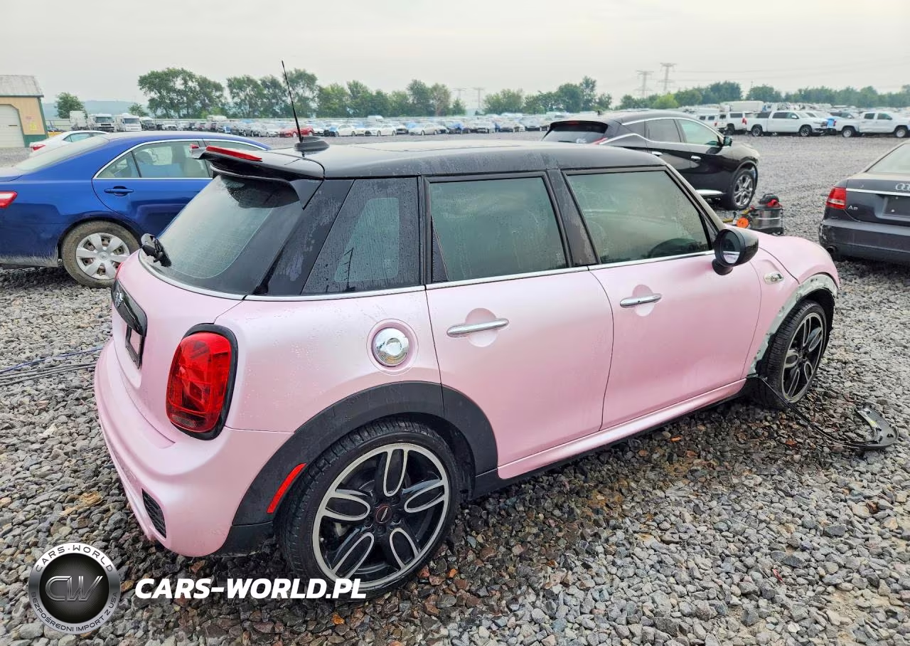 2021 Mini Cooper S VIN:WMWXU9C04M2M97693 - 3