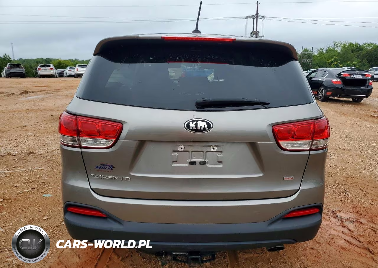 2017 Kia Sorento L VIN:5XYPG4A38HG261215 - 6
