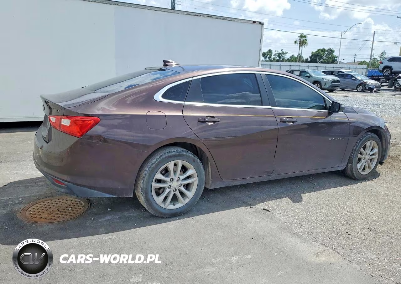 2016 Chevrolet Malibu Lt VIN:1G1ZE5ST7GF203805 - 3