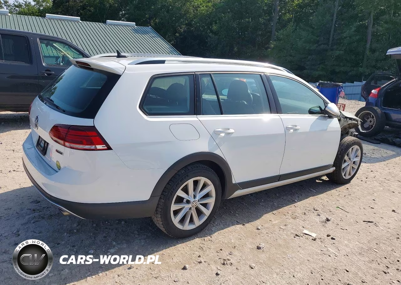 2019 Volkswagen Golf Alltrack S VIN:3VWM17AUXKM512032 - 3