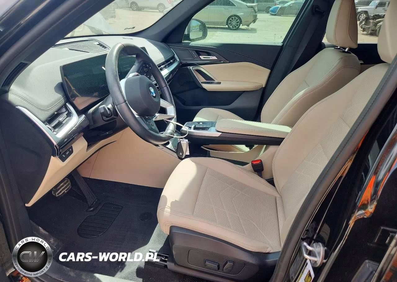 2024 BMW X1 xDrive28I VIN:WBX73EF06R5Z40932 - 7