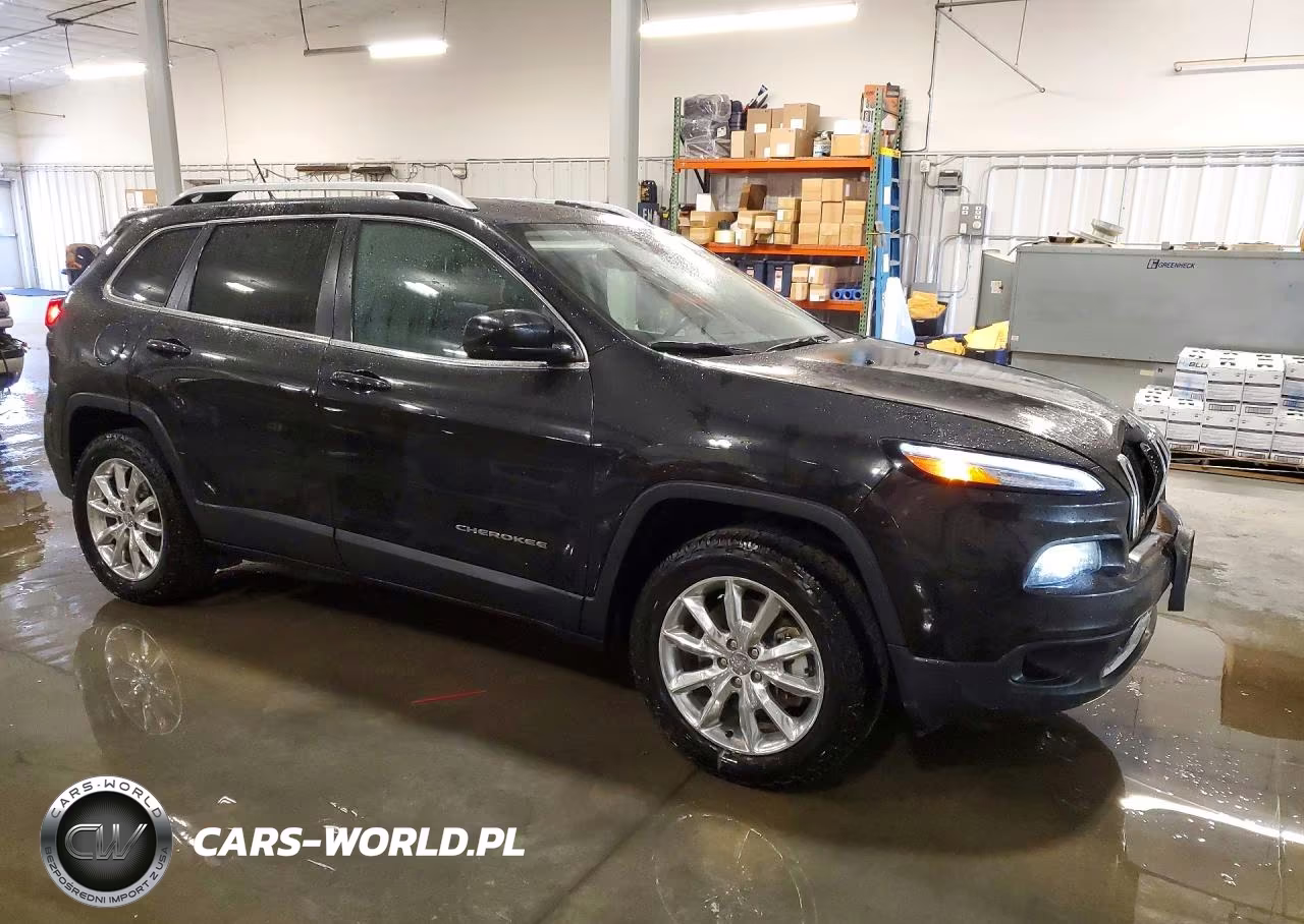2015 Jeep Cherokee Limited VIN:1C4PJMDSXFW710883 - 4