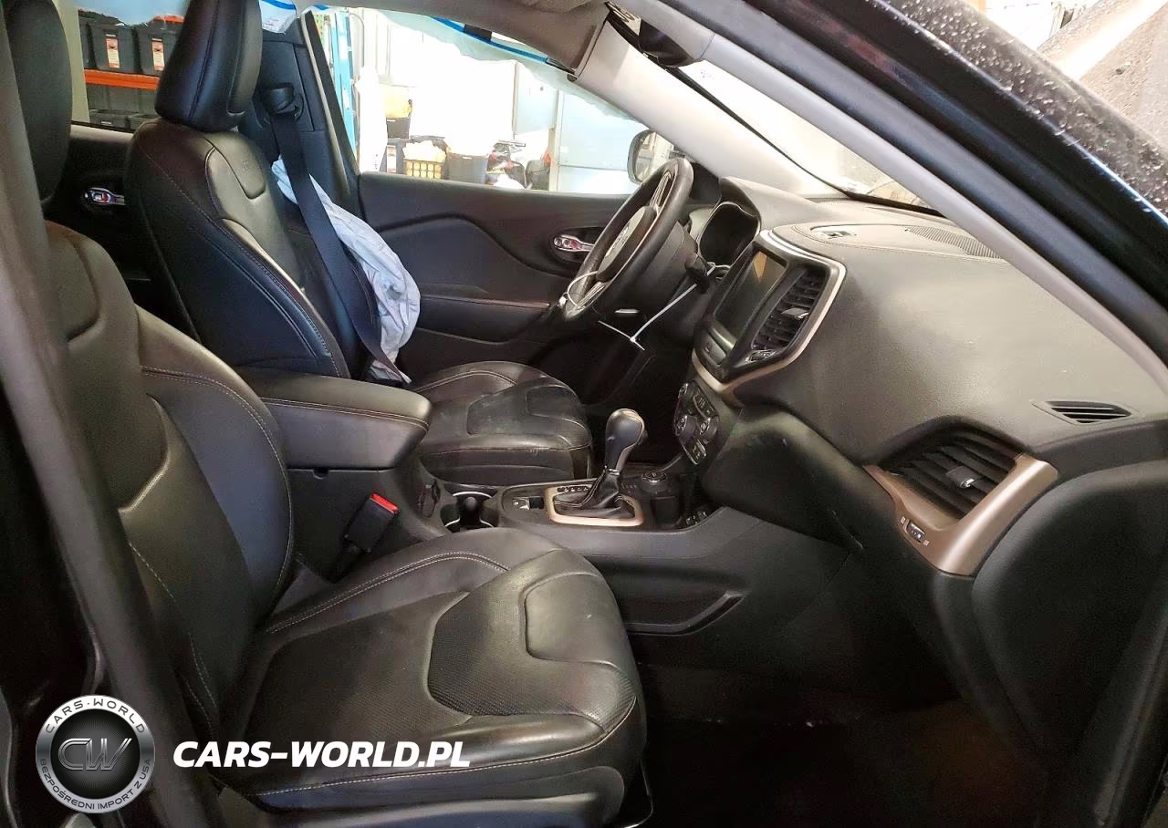 2015 Jeep Cherokee Limited VIN:1C4PJMDSXFW710883 - 7