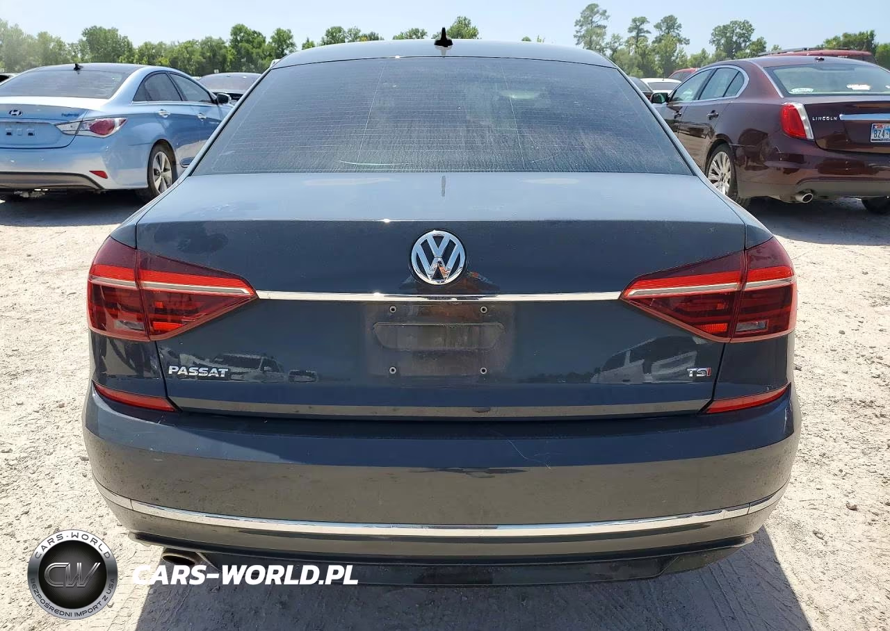 2017 Volkswagen Passat R-Line VIN:1VWDT7A37HC029089 - 6