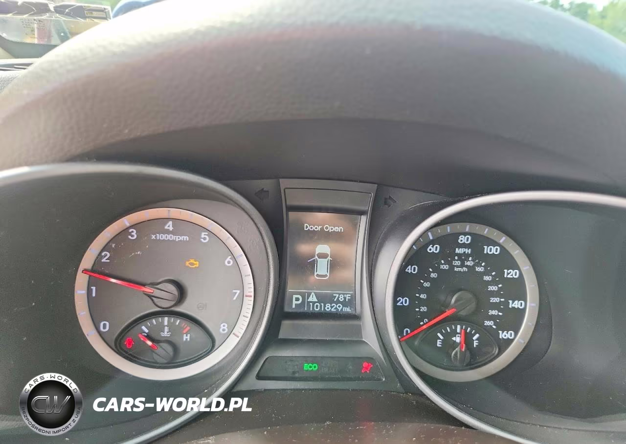 2016 Hyundai Santa Fe Sport 2.4L VIN:5XYZTDLB6GG326179 - 9