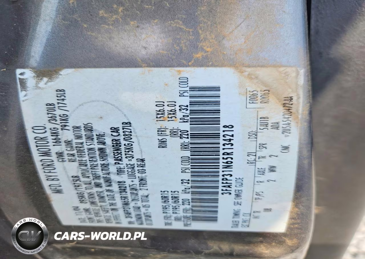 2005 Ford Focus Zx3 VIN:3FAFP31N65R134218 - 12