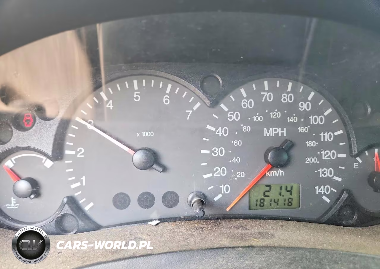 2005 Ford Focus Zx3 VIN:3FAFP31N65R134218 - 9