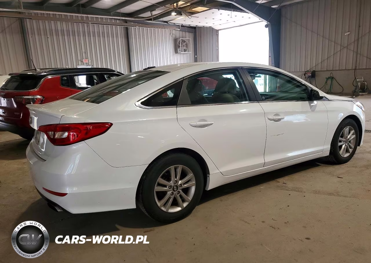 2016 Hyundai Sonata Se VIN:5NPE24AF6GH381411 - 3