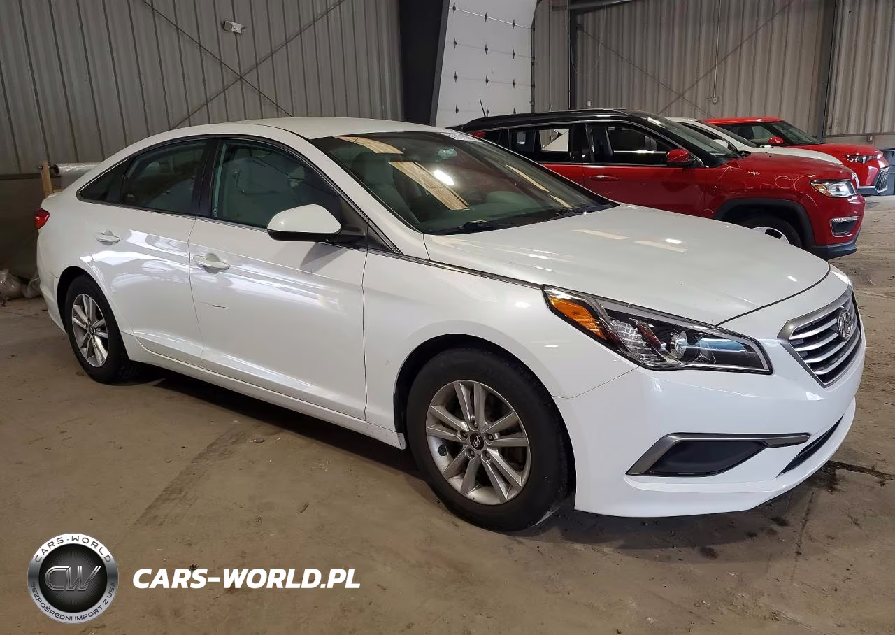 2016 Hyundai Sonata Se VIN:5NPE24AF6GH381411 - 4