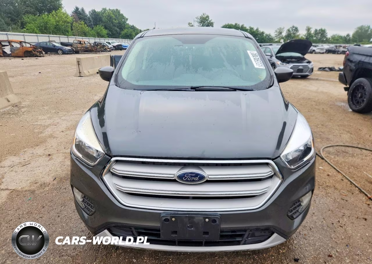 2019 Ford Escape Se VIN:1FMCU9GD6KUB49941 - 5