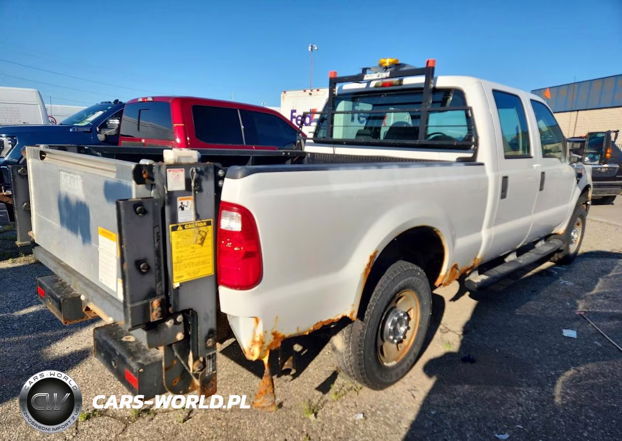 2010 Ford F250 Super Duty VIN:1FTSW2B5XAEA05867 - 3