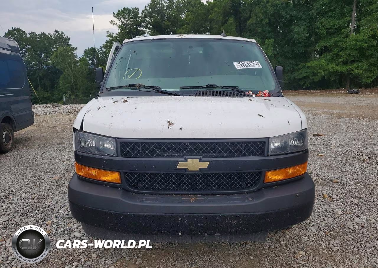 2022 Chevrolet Express G2500 VIN:1GCWGAFP5N1263697 - 5
