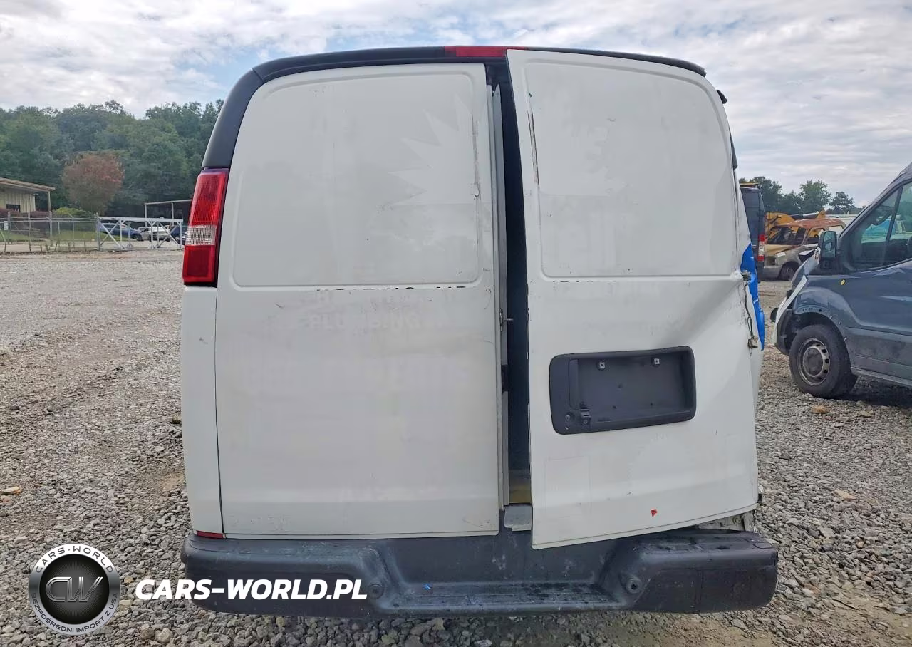 2022 Chevrolet Express G2500 VIN:1GCWGAFP5N1263697 - 6