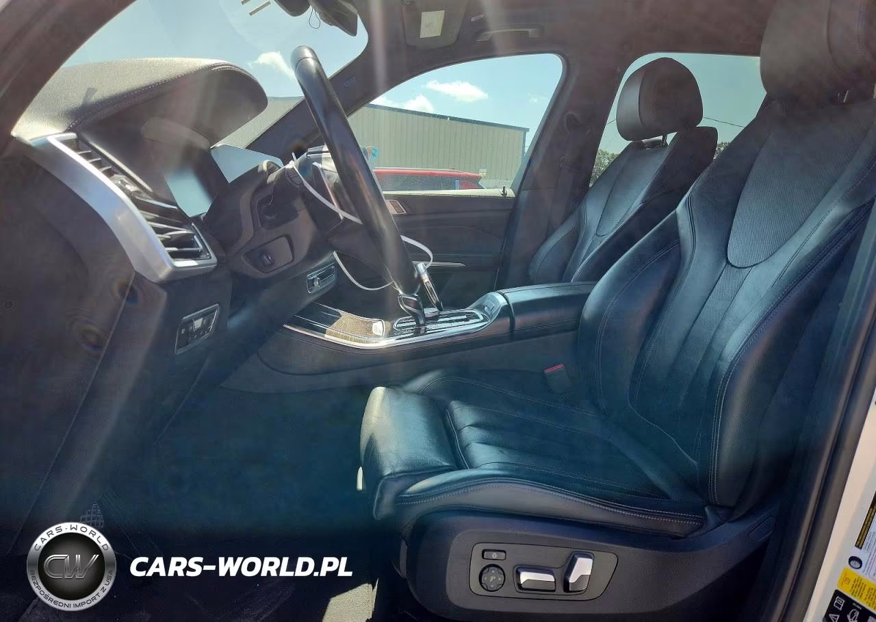 2020 BMW X5 xDrive40I VIN:5UXCR6C01L9C31962 - 7