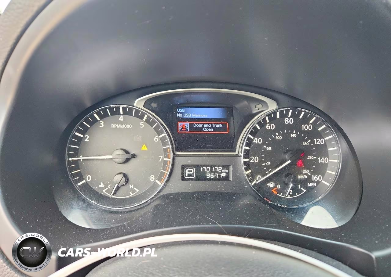 2015 Nissan Altima 2.5 S VIN:1N4AL3AP7FN340692 - 9