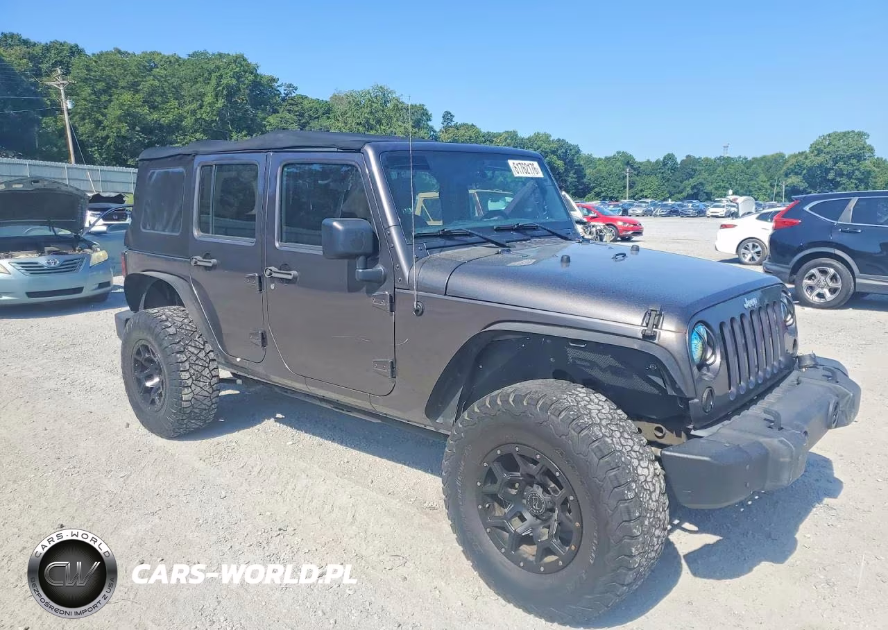 2016 Jeep Wrangler Unlimited Sport VIN:1C4BJWDG3GL256044 - 4