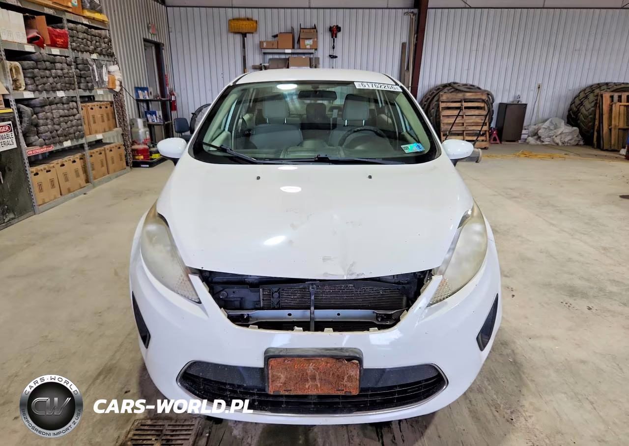 2011 Ford Fiesta S VIN:3FADP4AJ1BM240515 - 5