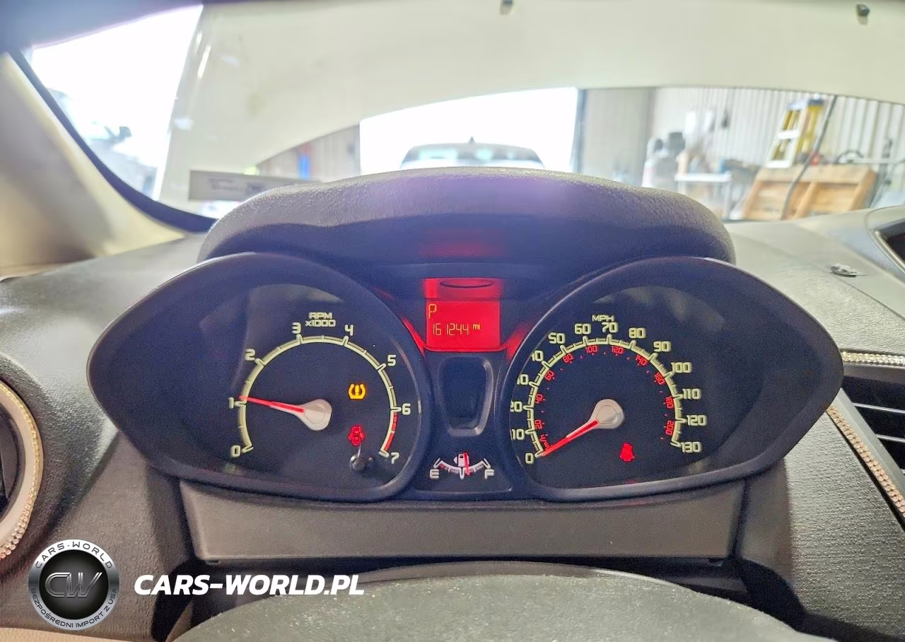 2011 Ford Fiesta S VIN:3FADP4AJ1BM240515 - 9