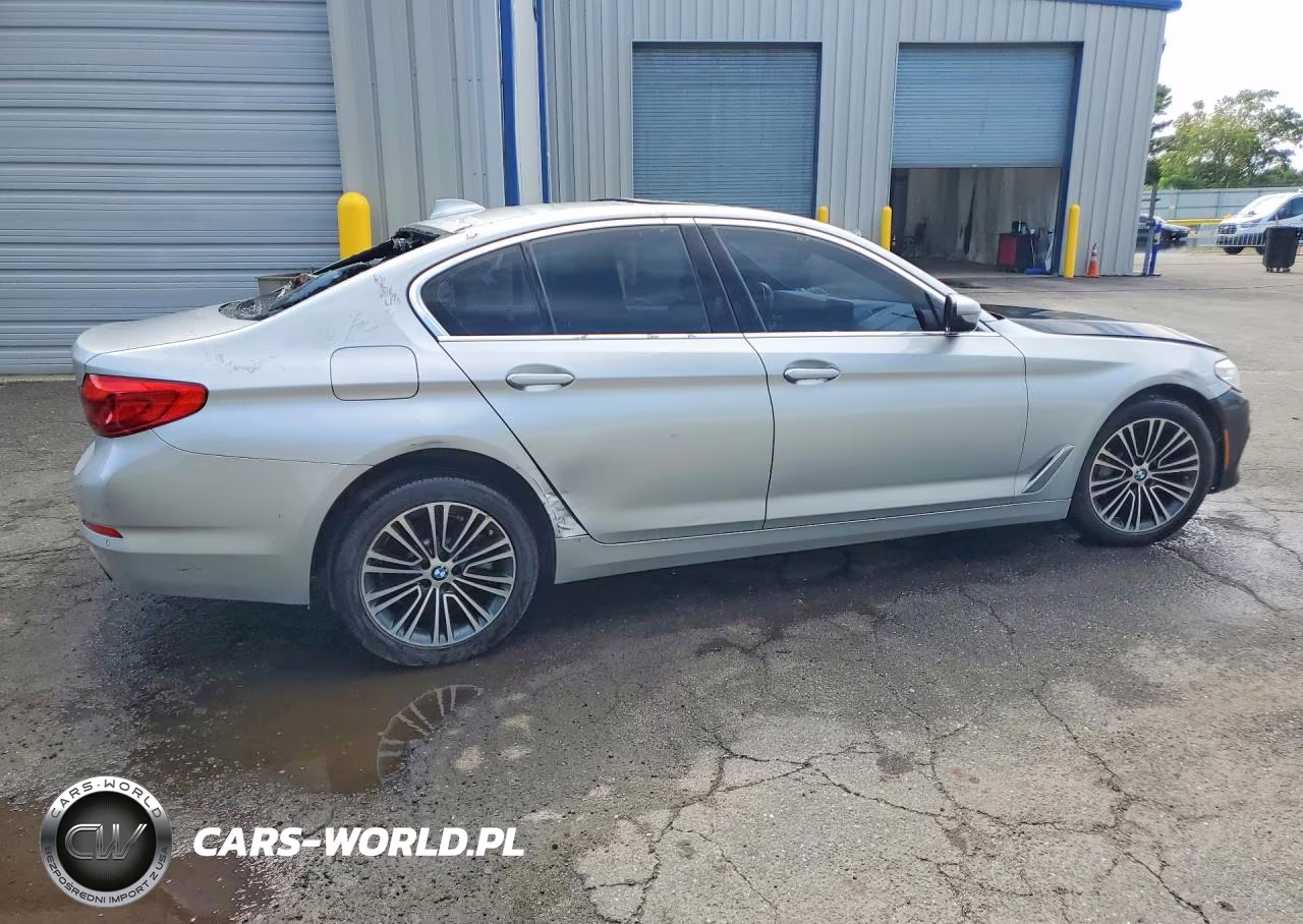2020 BMW 530 Xi VIN:WBAJR7C05LWW65201 - 3