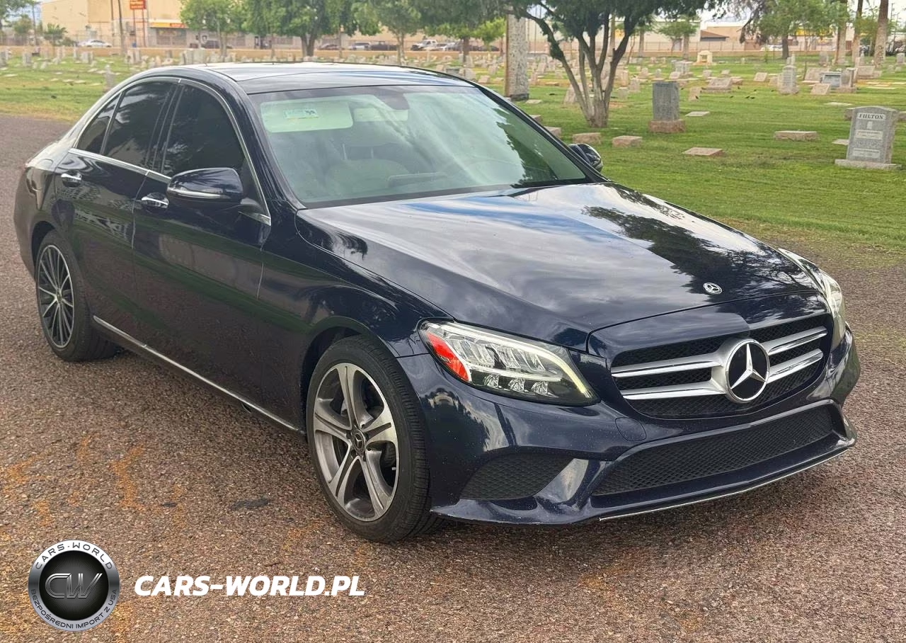 2019 Mercedes-Benz C 300 – zdjęcie 1 z 10