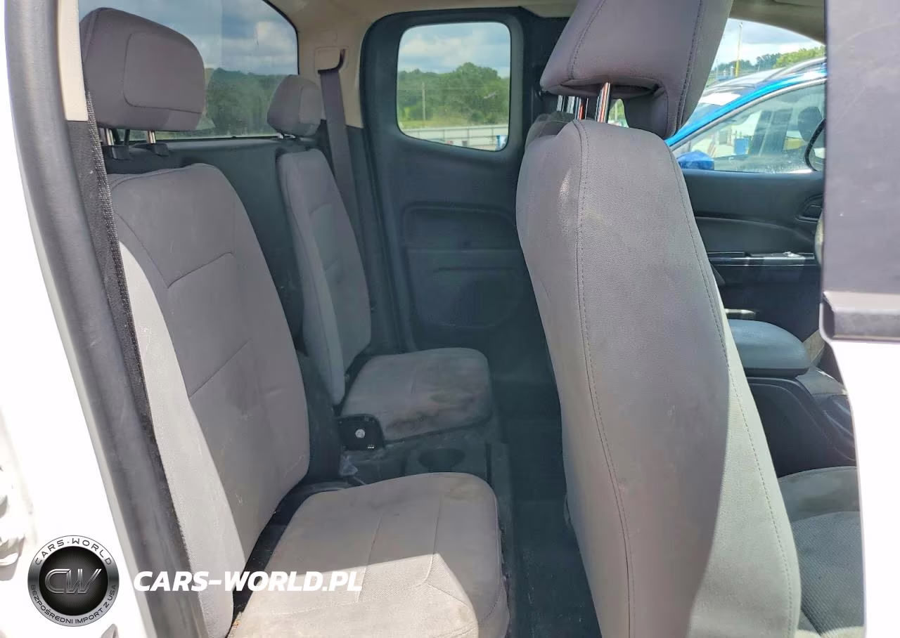 2021 Chevrolet Colorado VIN:1GCHSBEAXM1207750 - 10