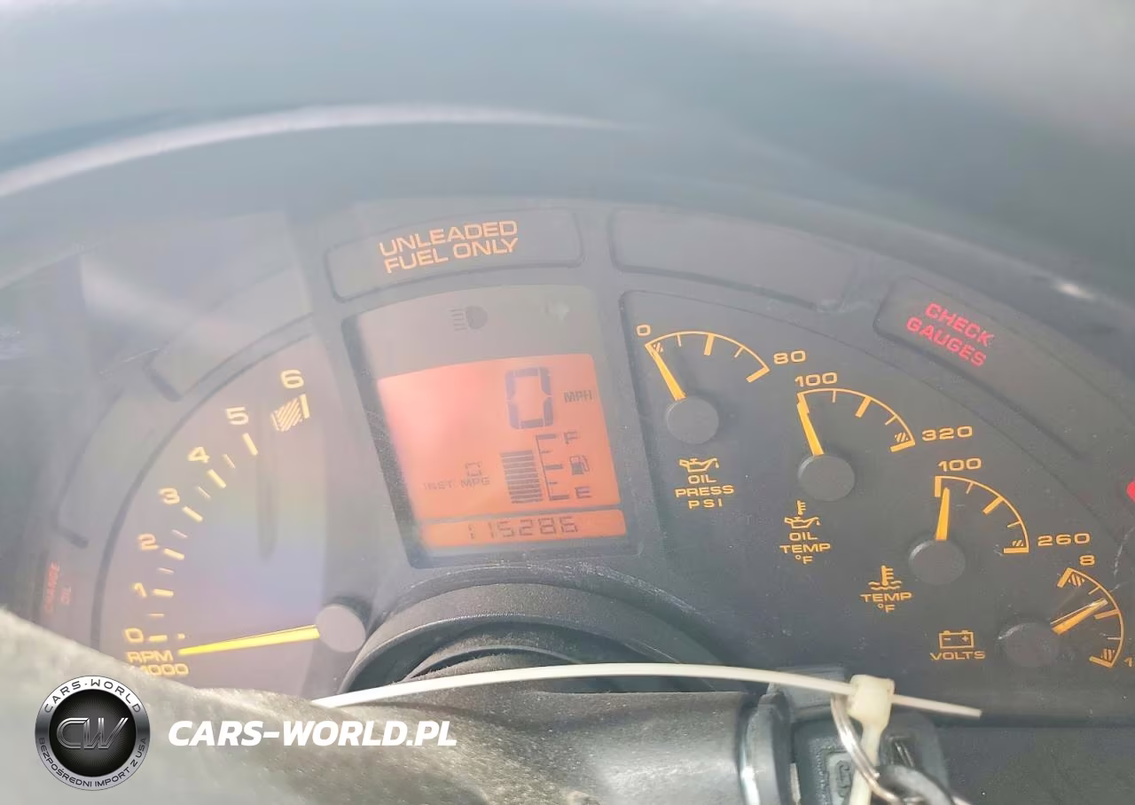 1993 Chevrolet Corvette VIN:1G1YY33P5P5104608 - 9