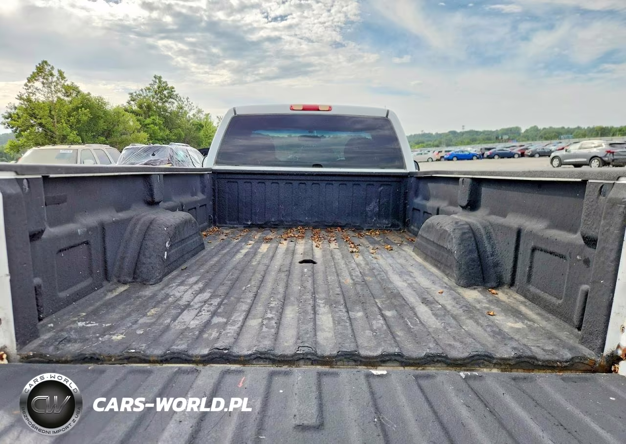 2000 Chevrolet Silverado C1500 VIN:1GCEC14V0YE219287 - 10