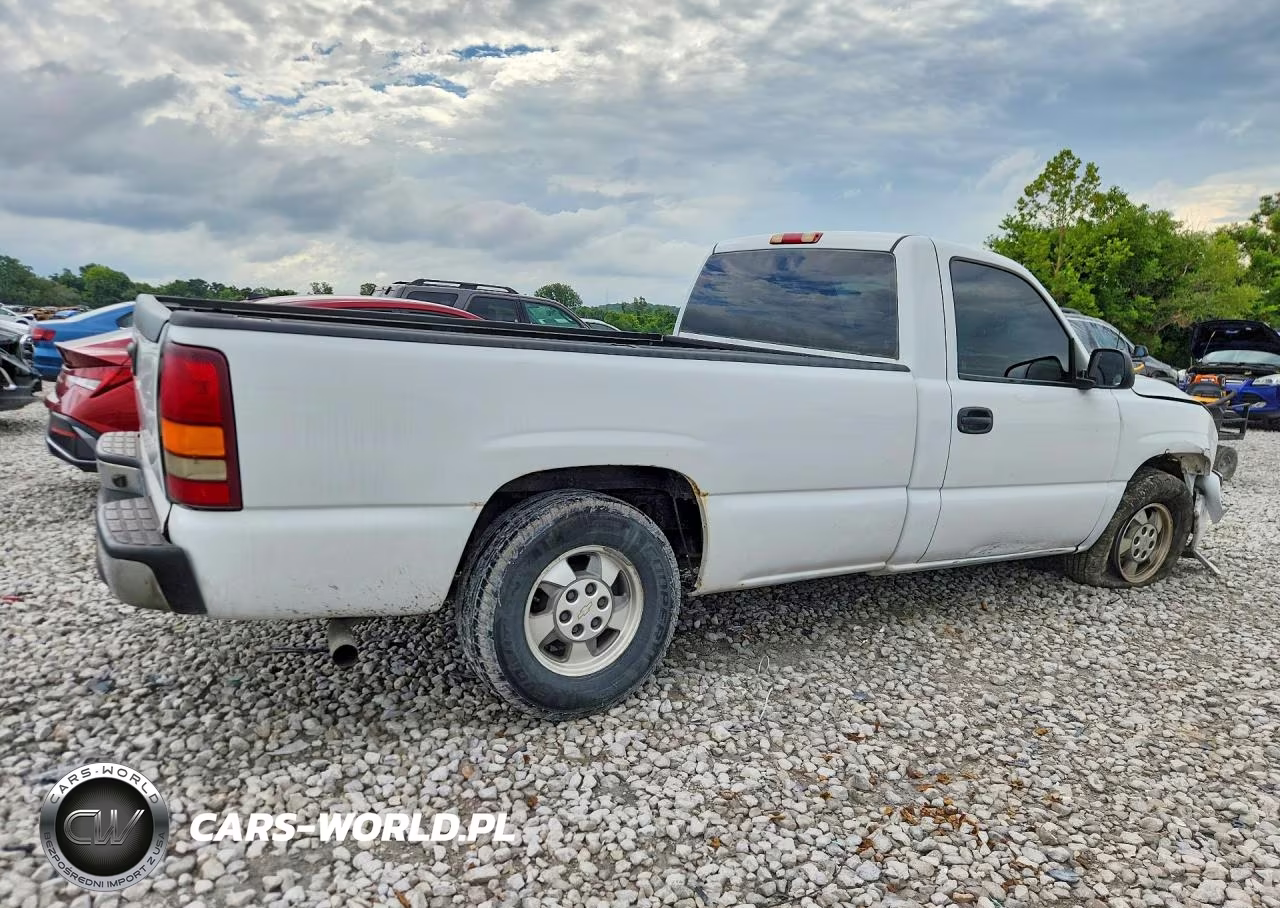 2000 Chevrolet Silverado C1500 VIN:1GCEC14V0YE219287 - 3