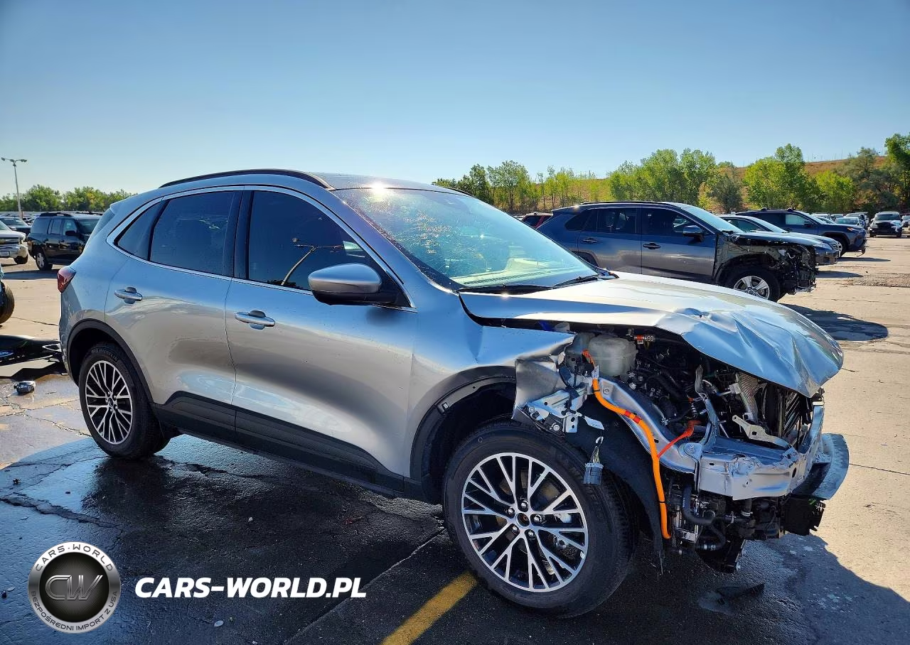 2023 Ford Escape VIN:1FMCU0E12PUB43484 - 4