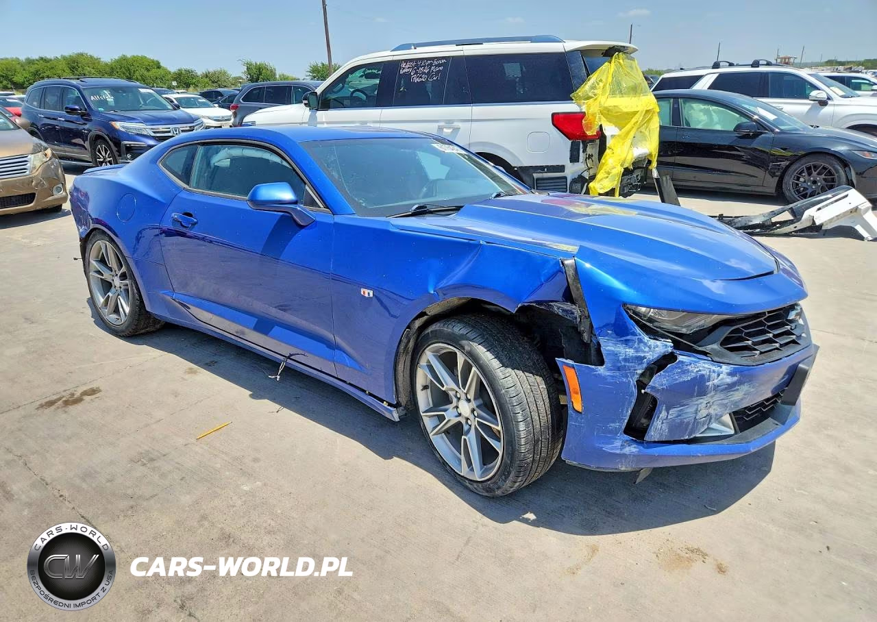 2019 Chevrolet Camaro VIN:1G1FB1RS5K0151992 - 4