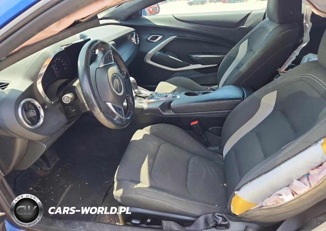 2019 Chevrolet Camaro VIN:1G1FB1RS5K0151992 - 7