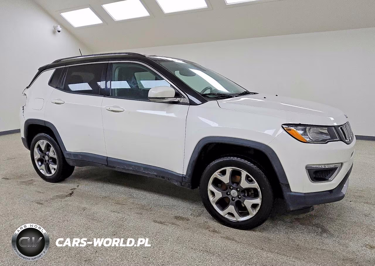 2018 Jeep Compass Limited VIN:3C4NJDCB1JT470355 - 4