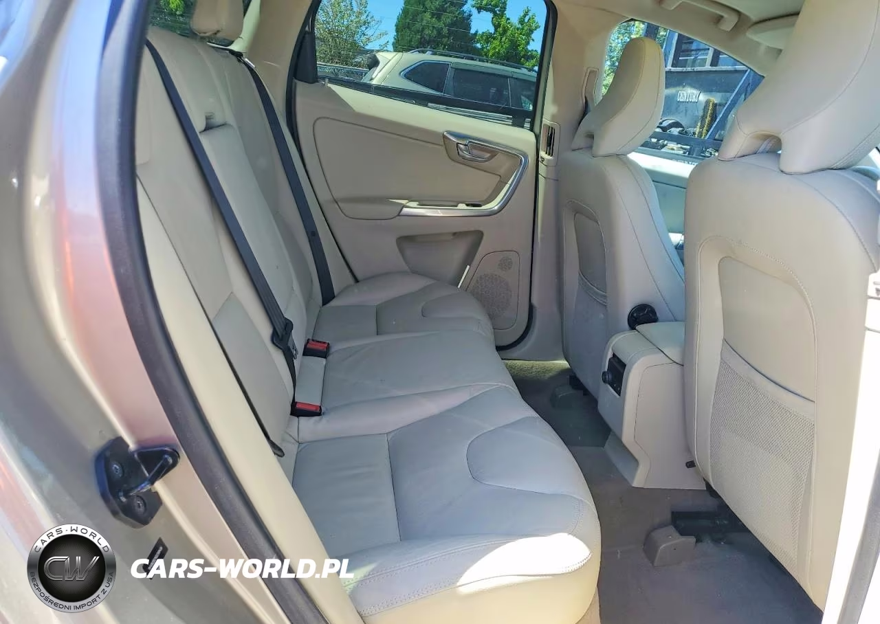 2013 Volvo Xc60 T6 VIN:YV4902DZ4D2389406 - 11
