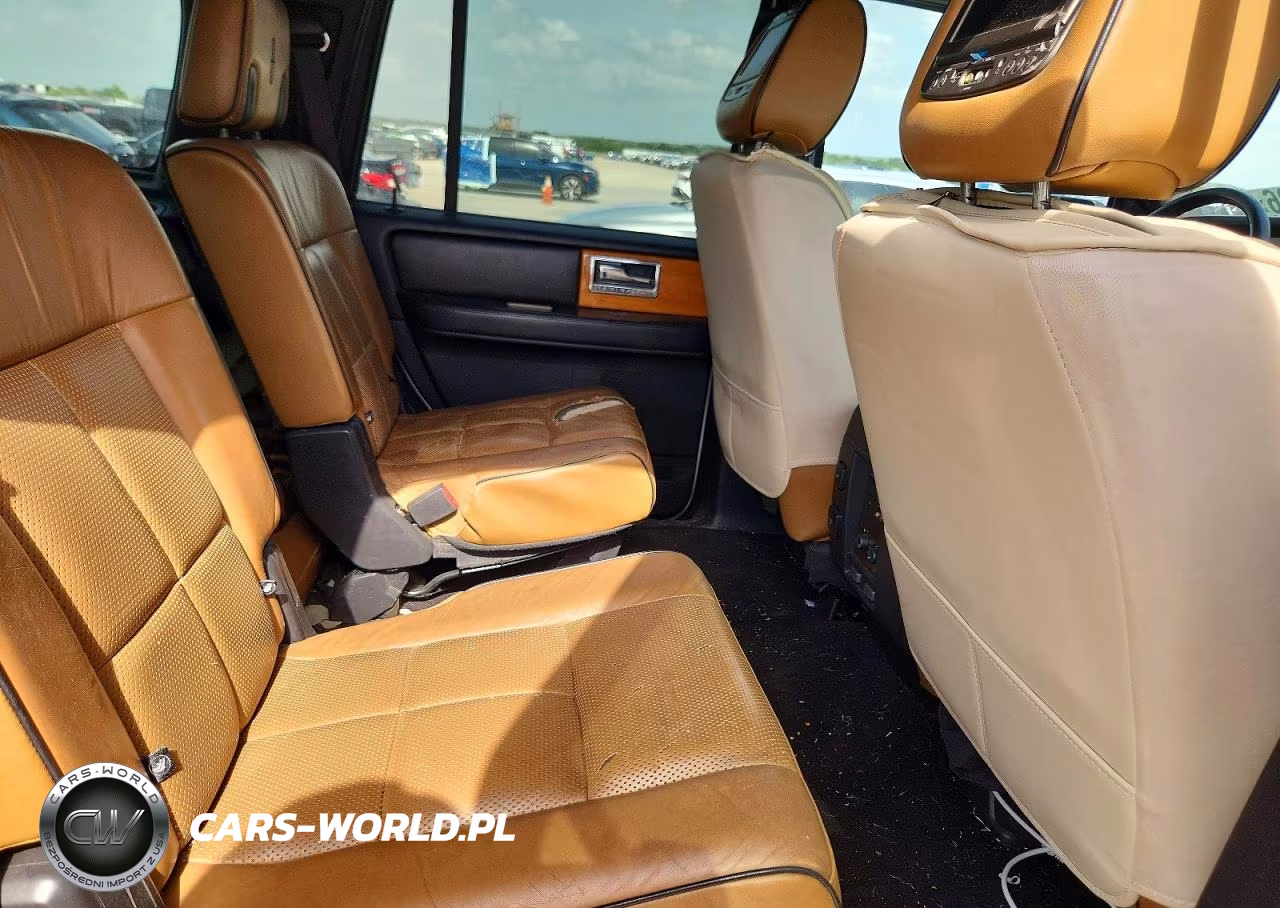 2011 Lincoln Navigator VIN:5LMJJ2H55BEJ01384 - 11