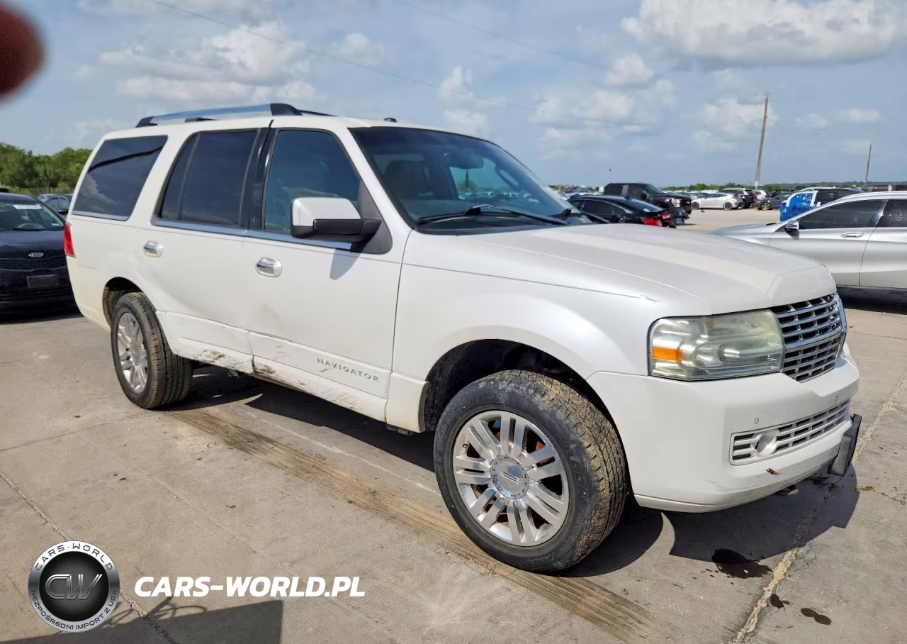 2011 Lincoln Navigator VIN:5LMJJ2H55BEJ01384 - 4