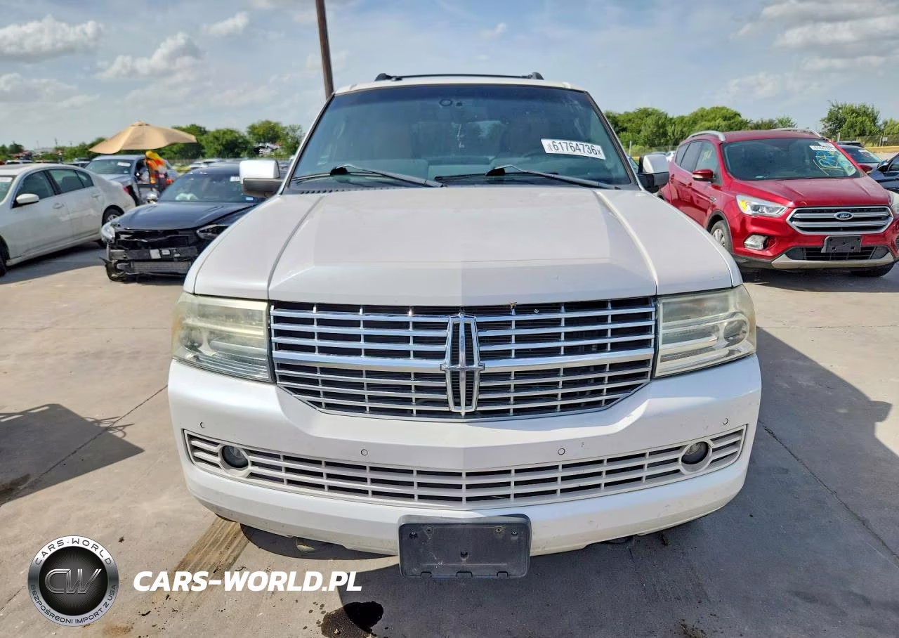 2011 Lincoln Navigator VIN:5LMJJ2H55BEJ01384 - 5